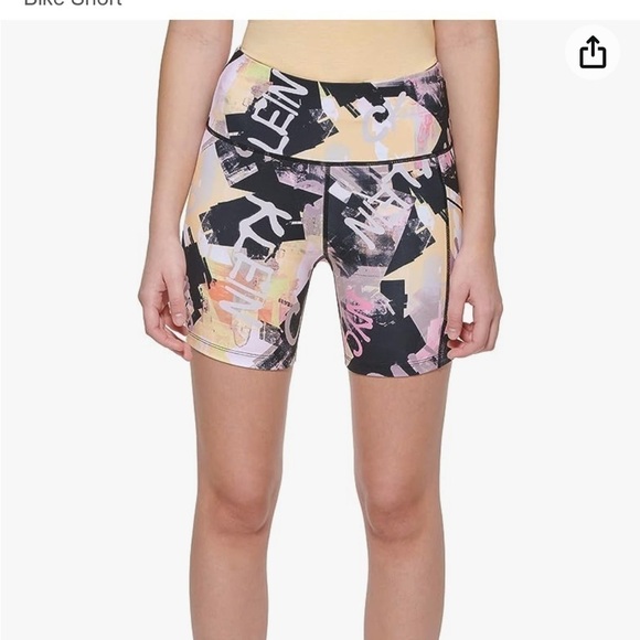 Calvin Klein Performance 4-Way Stretch Flat Seams Bike Short - Picture 1 of 5